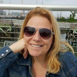 Meet your Posher, Donna